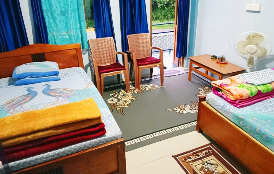 Standard Triple Bedded Room