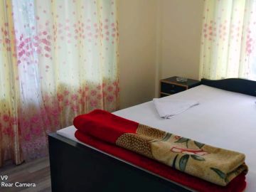Deluxe Double Bedded Room