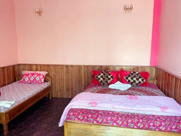 Standard Triple Bedded Room